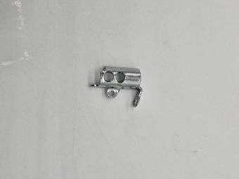 ZJ5781 Нитенаправитель игловодителя 10000952 (original)